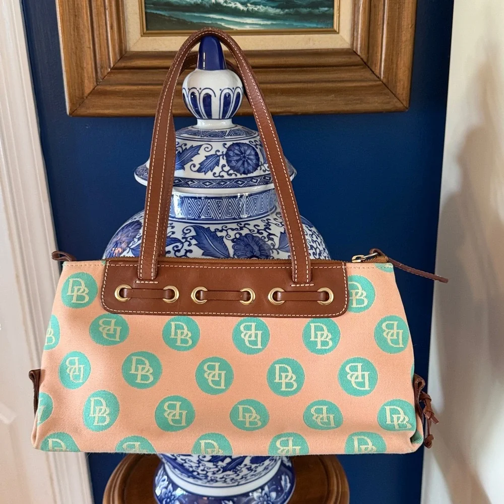 Vintage Dooney & Bourke Peach & Green Logo Polka Dot Pattern Shoulder Bag - Picture 6 of 9